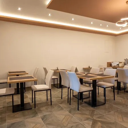 Sistems Hotel 4*